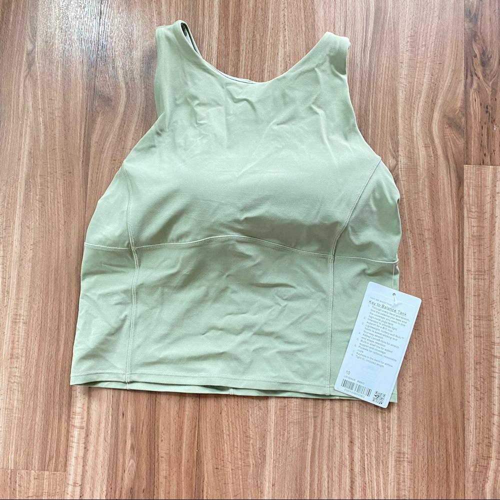Lululemon Key To Balance Tank